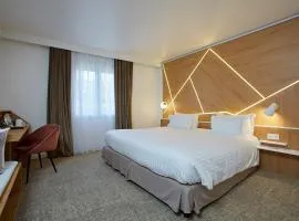 Best Western Plus Paris Meudon Ermitage