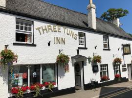 The Three Tuns, hotel in Chepstow