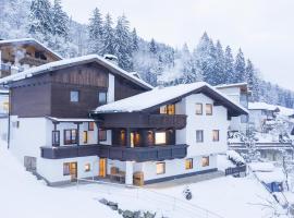 Apart Sunnseitn, hotel s parkiriščem v mestu Bruck am Ziller