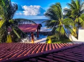 Casa à beira-mar, piscina