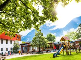 Jugendherberge Garmisch-Partenkirchen - membership required!, viešbutis Garmišas-Partenkirchene