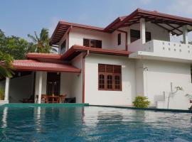 Emildale Villa, hotel v destinaci Wadduwa
