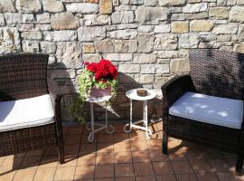 ACERO ROSSO B&B in Franciacorta, place to stay in Erbusco
