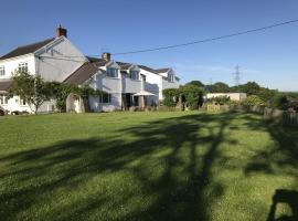 Brynawel Farm B&B, hotel di Pontlliw