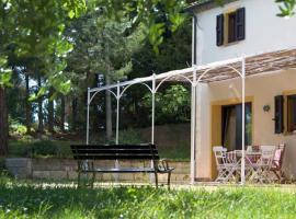 Il Casale Di Montefreddo, farm stay in Sirolo