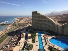 شقق خاصه - أهرامات بورتو السخنه, holiday rental in Ain Sokhna