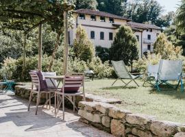 Residenza Ortensia, hôtel pour les familles à Luino