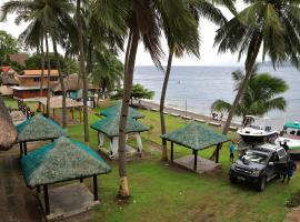 Saltitude Dive & Beach Resort, hotel en Mabini