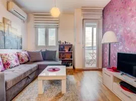 Eureka Apartment