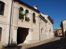 Corielli B&B, hotel with parking in Malo