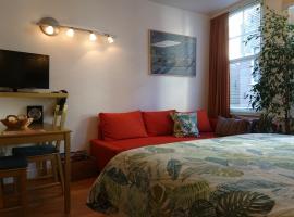 Huis Roomolen, hotel near Dam Square, Amsterdam