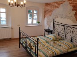 Ferienwohnung Trogschneider Hof, Hotel in Erbendorf