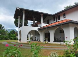 Villa Nilmalee, hotel v destinácii Gampola
