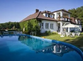 Leśny Dworek Winnica Darłowo