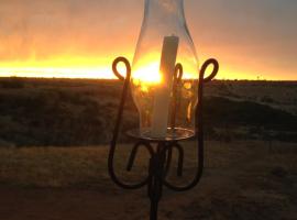 Kamelruhe Guest House & Camping, Hotel in Gochas