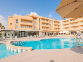 Aparthotel Dunes Platja, serviced apartment in Can Picafort