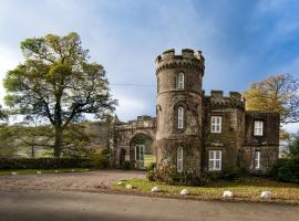 East Lodge, hotel with parking in Crieff