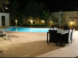 Malta Villa, hotel em Naxxar