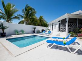 3 Bedroom Villas of Elephant Walk, location près de la plage à Grace Bay