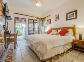 HoneyPot Bed and Breakfast, hotel di Durban