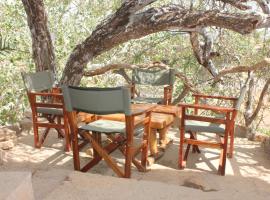 Lion's Cave Camp, Samburu, hotel in Archers Post