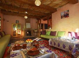 Aroumd Authentic Lodge Managed By Rachid Jellah, cabin in Imlil