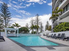 Mantra Coolangatta Beach, hotel in Gold Coast