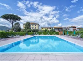 B&B Villa Pardi Lucca, hotel with pools in Lucca