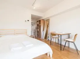 Dwell Urban 7B