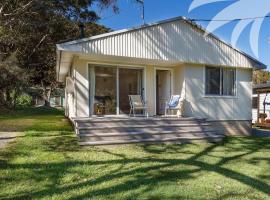 Pippis a Classic Beach House, cottage in Seal Rocks