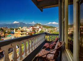 Hotel Grand Holiday, hotel en Pokhara
