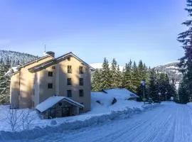 Poustevnik Apartments