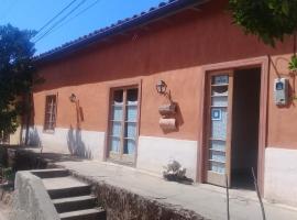 Hostal del Ingles, guest house in Vichuquén