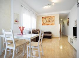 Canary House Gold, holiday home in Vecindario