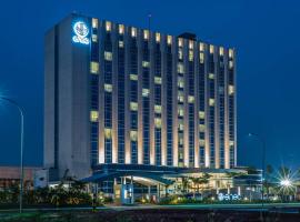 Enso Hotel, hotel in Cikarang