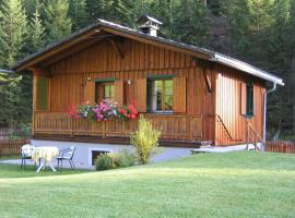 Ferienhaus Grünmoos, hotel a Sankt Jakob in Defereggen