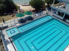 Paradise Beach Resort & Diving school