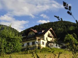 Haus Seebach, Ferienwohnung in Lunz am See
