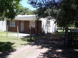 Casa Don Francisco, hotel em Termas del Daymán