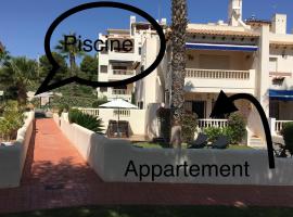 Casa Lovia, ξενοδοχείο σε Orihuela Costa