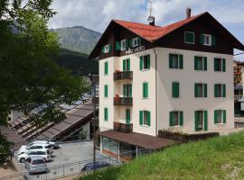 Residence Villa Viola, serviced apartment in Andalo