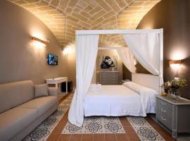 B&B Laura - Luxury Rooms، فندق في غالّيبولي