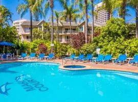 Mari Court Resort