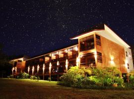 The Cinnamon Art Resort and Spa, hotell i Koh Mak