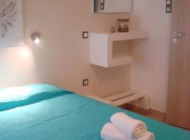 Smaragdi Studios and Rooms, hotel near Ikaria Island National Airport Ikaros - JIK, Agios Kirykos