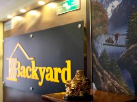 Backyard Hotel, hotel a Katmandú