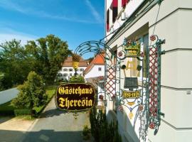 Hotel Gästehaus Theresia Garni, holiday rental in Mühlheim an der Donau