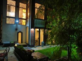 Passpartout Hostel, готель у Тімішоарі