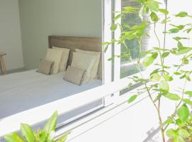 Lille au calme - chambre d'hôte M et Me Collet, hotel in Lille