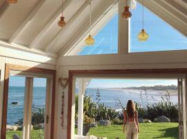 Little Church Bay, cottage in New Plymouth